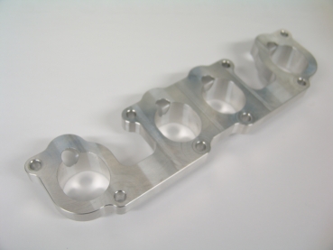 8V Querstrom-Zylinderkopfflansch aus Aluminium CNC gefräst