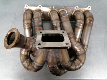 VR6 Stoßaufladungskrümmer mit T4-Flansch und Wastegateanschluss