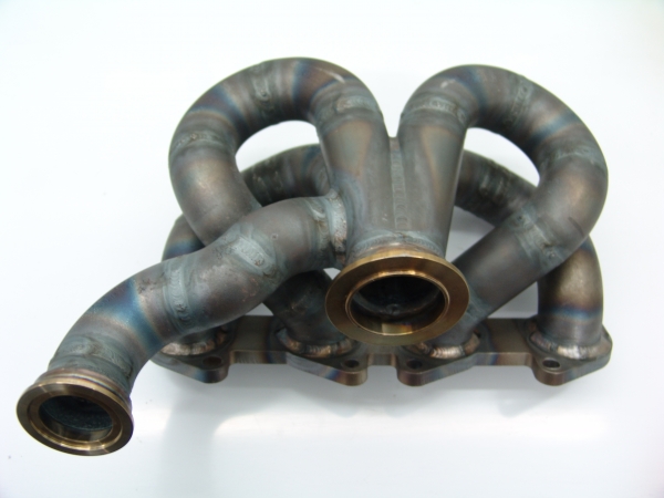 16V Turbo Krümmer mit V-Bandflansch und Tial MV-S oder F38 Wastegateanschluss