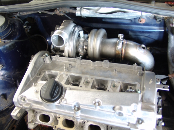 1.8T Turbokrümmer mit T4 Twin Scroll Flansch