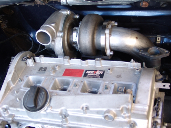 1.8T Turbokrümmer mit T3 Flansch WG-Anschlüss