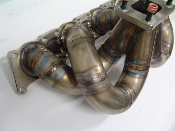 1,8T Turbokrümmer mit T25 Flansch