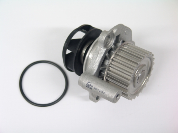 1.8T Febi Wasserpumpe