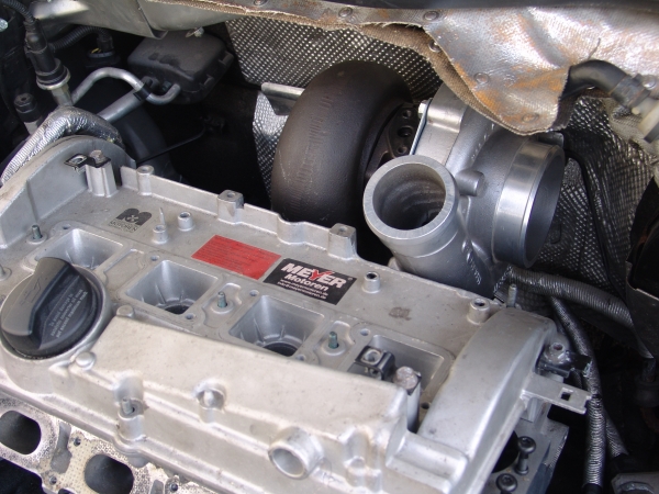 1.8T Twin-Scroll-Krümmer mit T4 Flansch und zwei Tial MV-S Wastegateanschlüsse