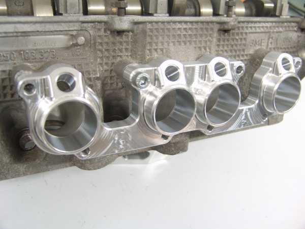 8V Querstrom-Zylinderkopfflansch aus Aluminium CNC gefräst