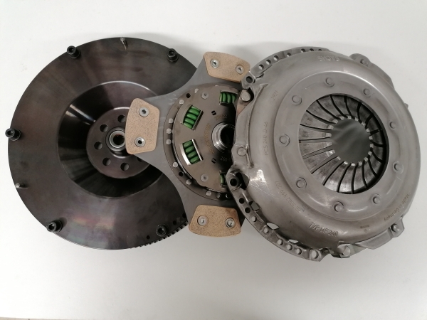 Audi S4 RS4 2.7T Bi-Turbo Sachs Performance Kupplung 530/600/750NM