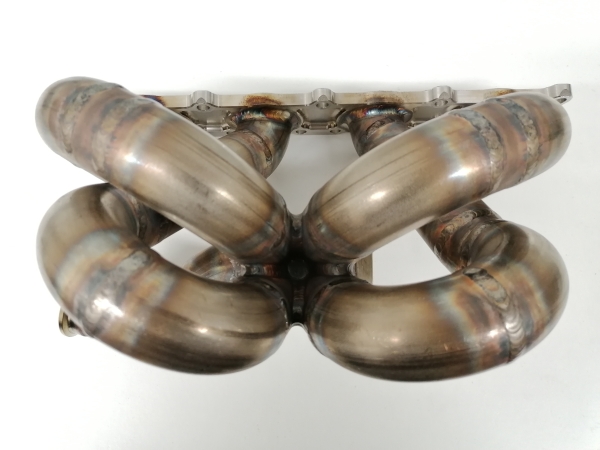 1.8t Turbokrümmer mit T3 Flansch und WG-Anschluss