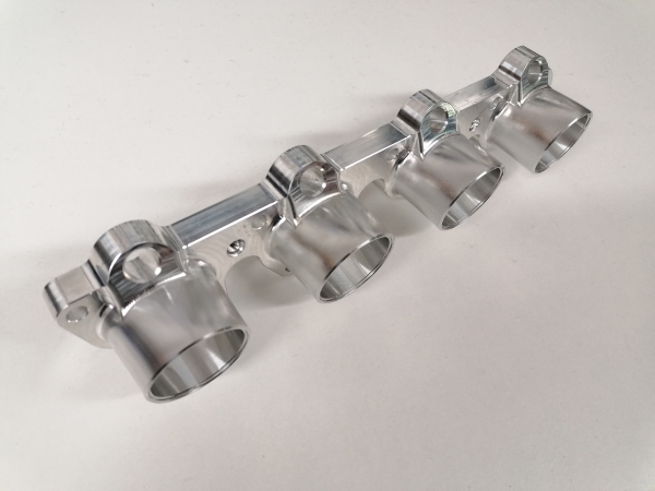 16V Zylinderkopfflansch mit 45mm Stutzen