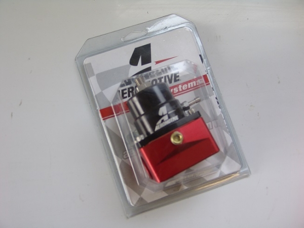 Aeromotive A1000 Benzindruckregler