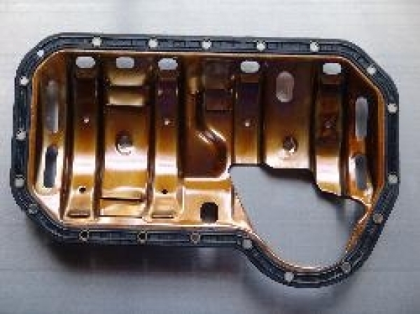 Ölwannendichtung mit Schwallblech