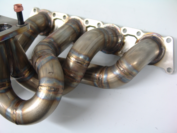 Längseinbau 1.8t Turbokrümmer für EFR Turbolader mit T4 Flansch