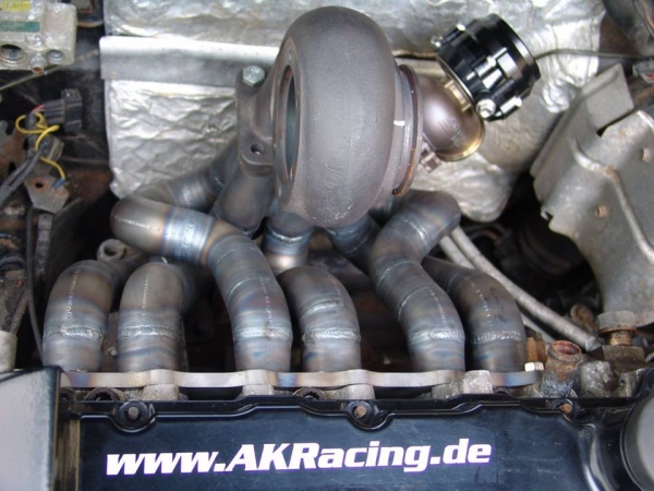 VR6 Stoßaufladungskrümmer mit T4-Flansch und Wastegateanschluss